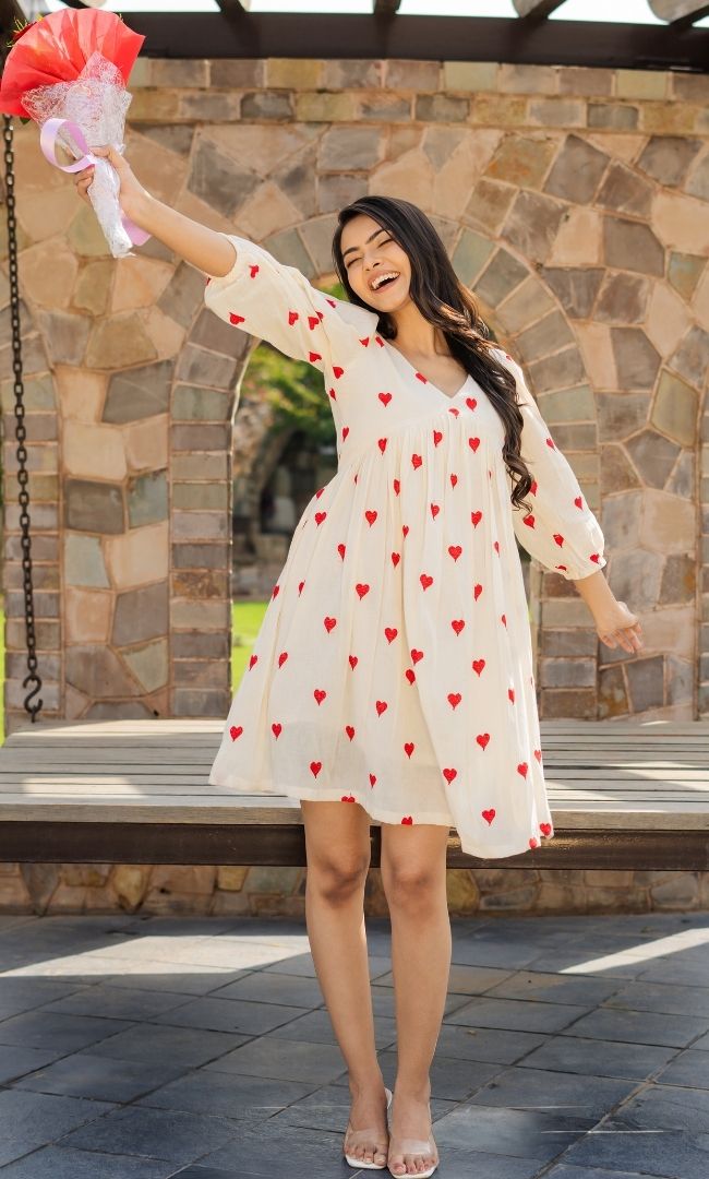 RED HEART DRESS – Radheys