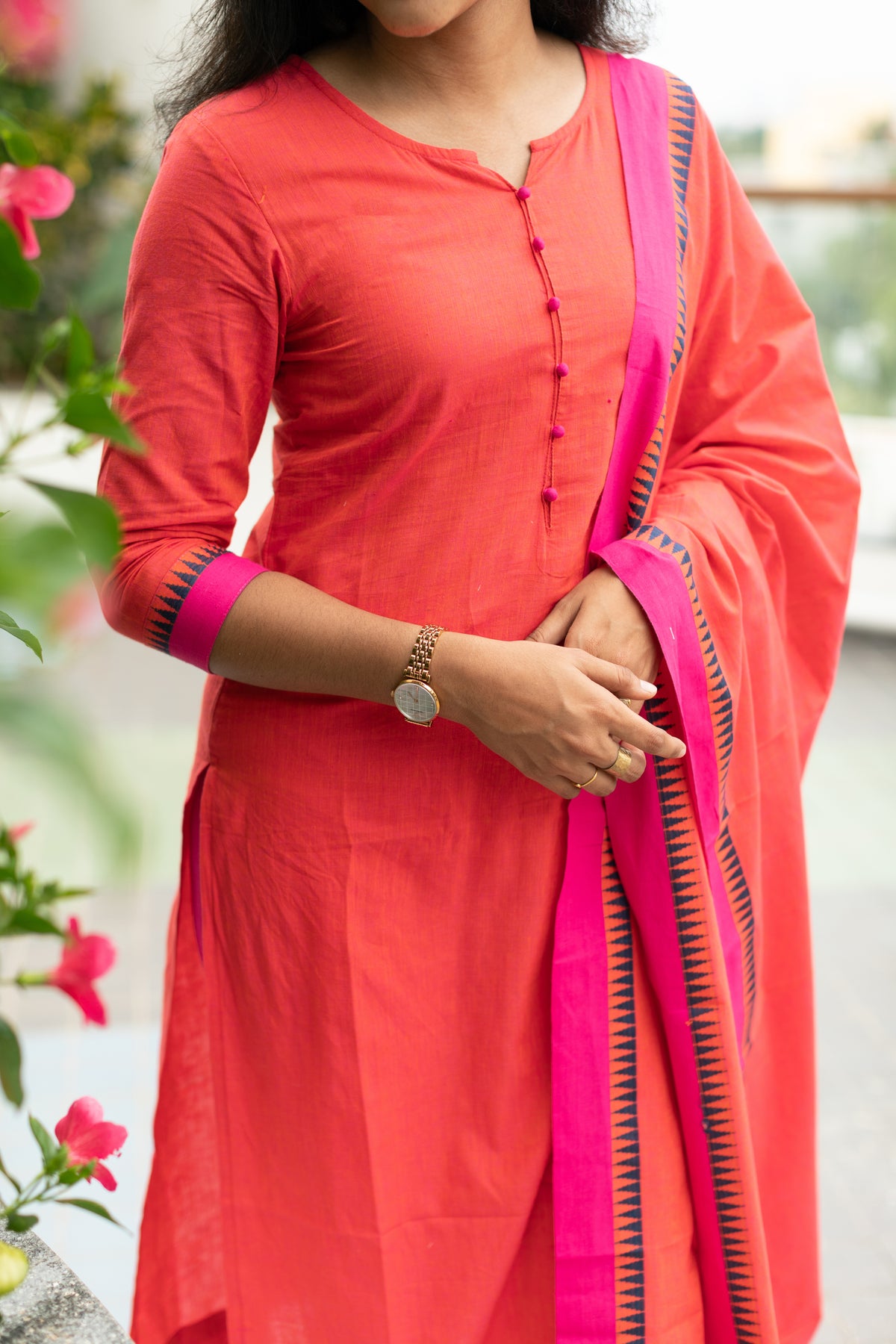 RAVALI CORAL KURTA