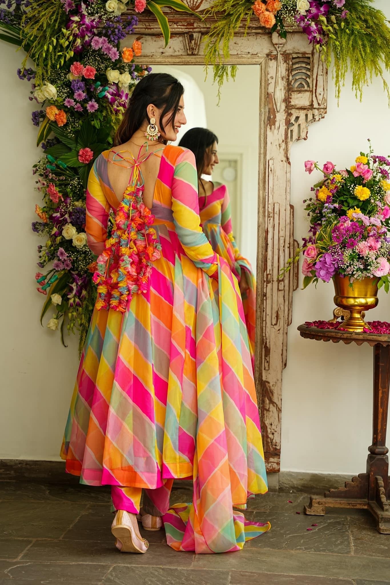 Casual Cream Organza Silk Thread Work Salwar Suit With Dupatta