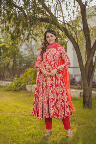 NAIMA RED HEAVY SUIT SET
