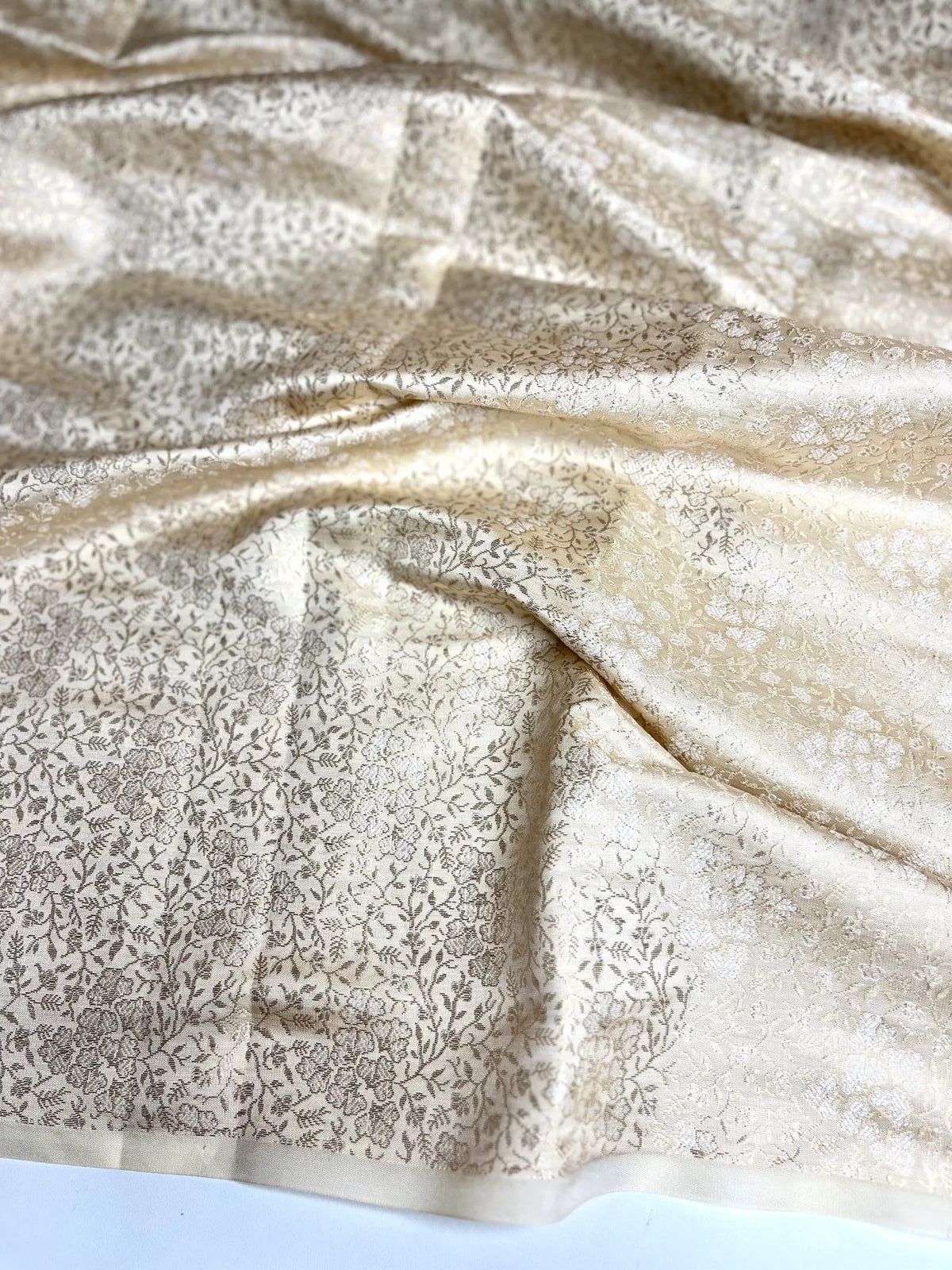 Varni Handwoven Tissue Saree - Hazel Green + Seashell Cream