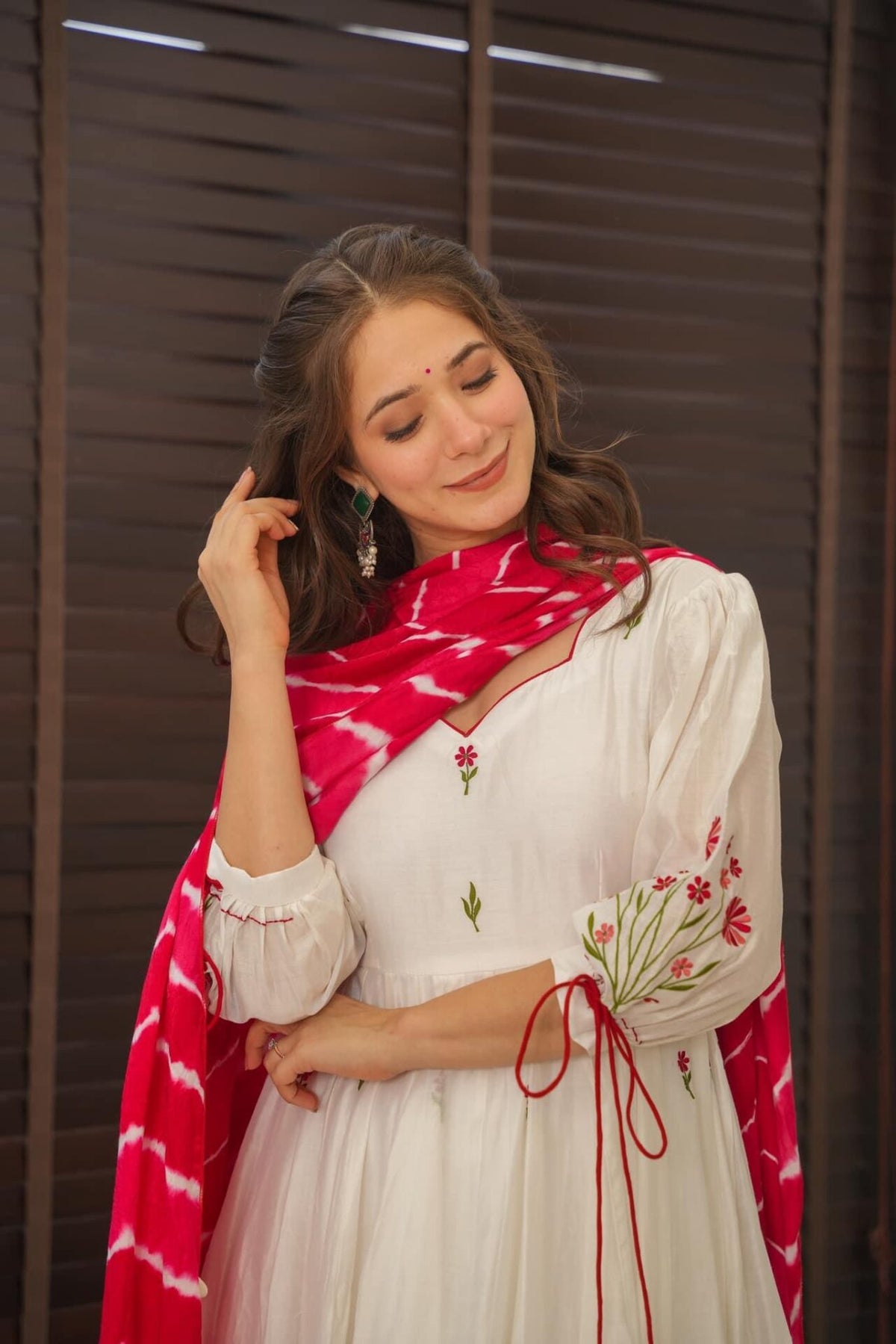 Zahra white chanderi suit set