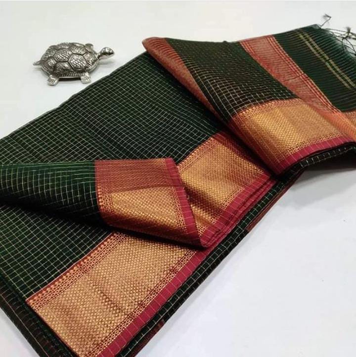 Riya Dark Green Checked Classic Maheshwari Silk Drape